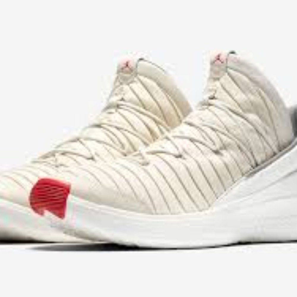 Men’s Air Jordan Flight Luxe Brand New 919715 142